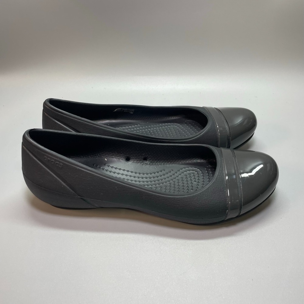Crocs Patent Cap Toe Ballet Flat Slip Ons Dark Gray Women's Size 6